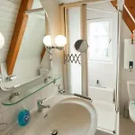 Ruhige Moeve Deichnah Nyaraló *